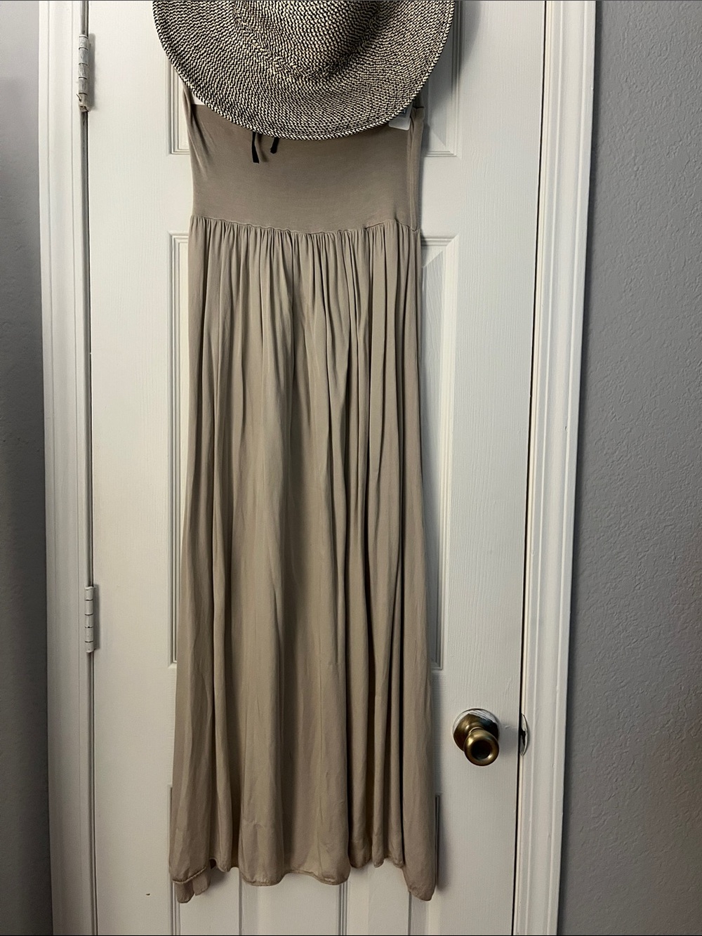 Women’s Neutral Taupe Maxi Skirt